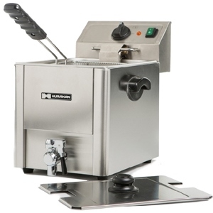 Фритюрница электрическая настольная, 1 ванна  6л, управление электромеханическое, кран для масла, 2 решетки, 1 крышка-полка Hurakan 171515