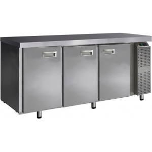 Стол холодильный, GN1/1, L1.20м, без борта, 2 двери глухие, ножки, -3/+8С, нерж.сталь, дин.охл., агрегат слева Финист 233702