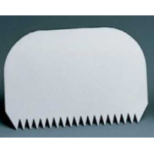 Скребок L 15см w 11см гибкий закругленный, пластик MARTELLATO 292719