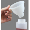 Воронка D (верх) 8,3 см D (низ) 3,2 см L 7,6 см  силикон белый. Для заполнения бутылочек FIFO Bottle